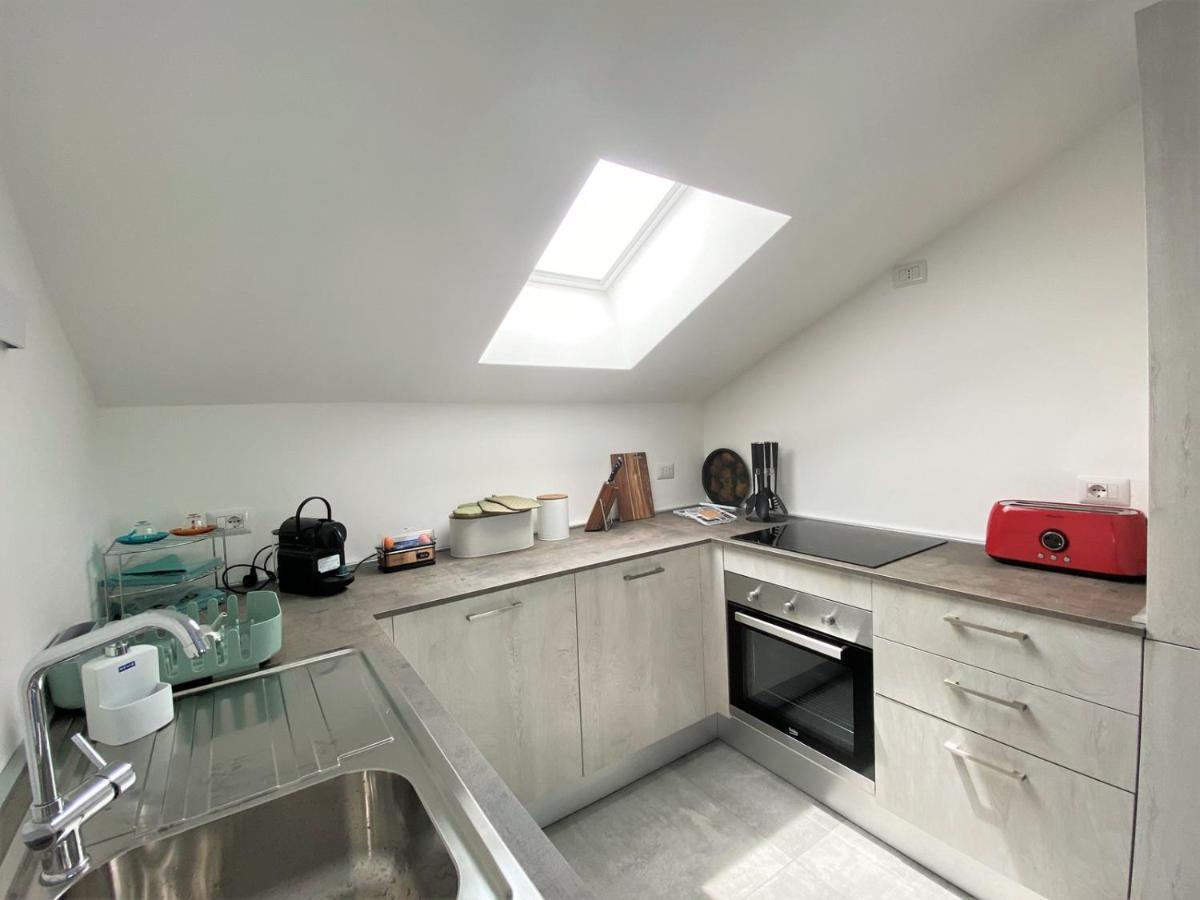La Rondinella - Loft With Fantastic View On Lake Como Apartment อาร์เจโญ ภายนอก รูปภาพ